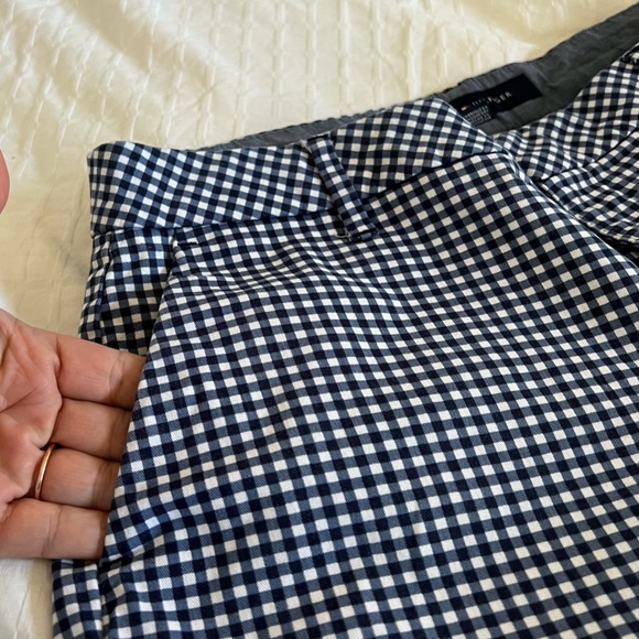 TOMMY HILFIGER | blue & white gingham shorts - Picture 3 of 7